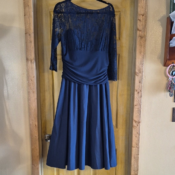 Jessica Howard Dresses & Skirts - Jessica Howard Navy Long Sleeve Lace Dress Size 16 Tea Length Formal Taffeta